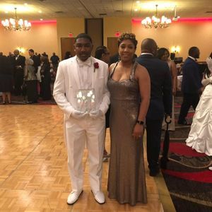 Meet your Posher, D candice